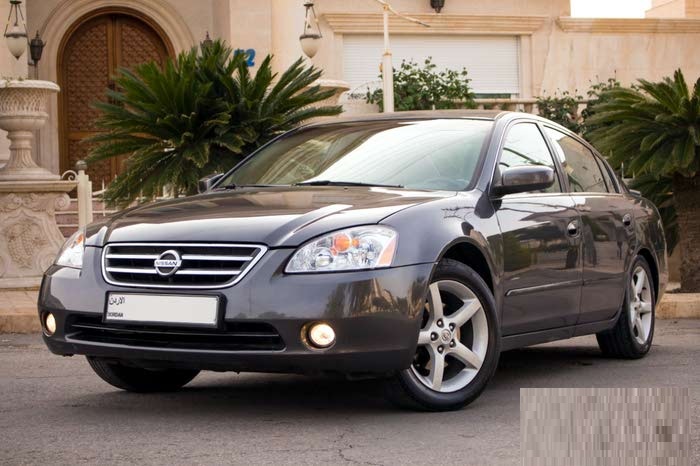 نيسان التيما 2005 SE بنزين 3500cc 