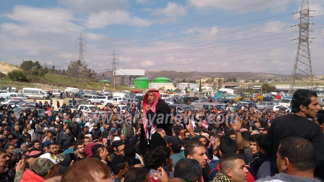 بالصور  ..  لقطات من تشييع جثمان الطفلة"نيبال "الى مثواها الاخير في الزرقاء 