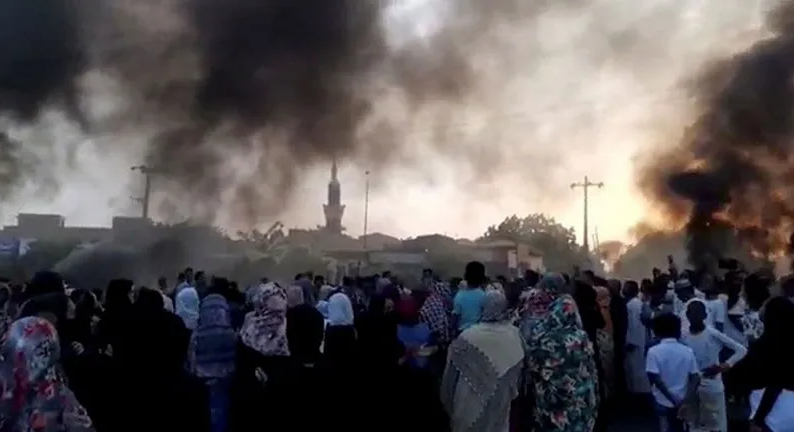 وزارة الخارجية: بدء إجلاء الأردنيين من السودان اليوم