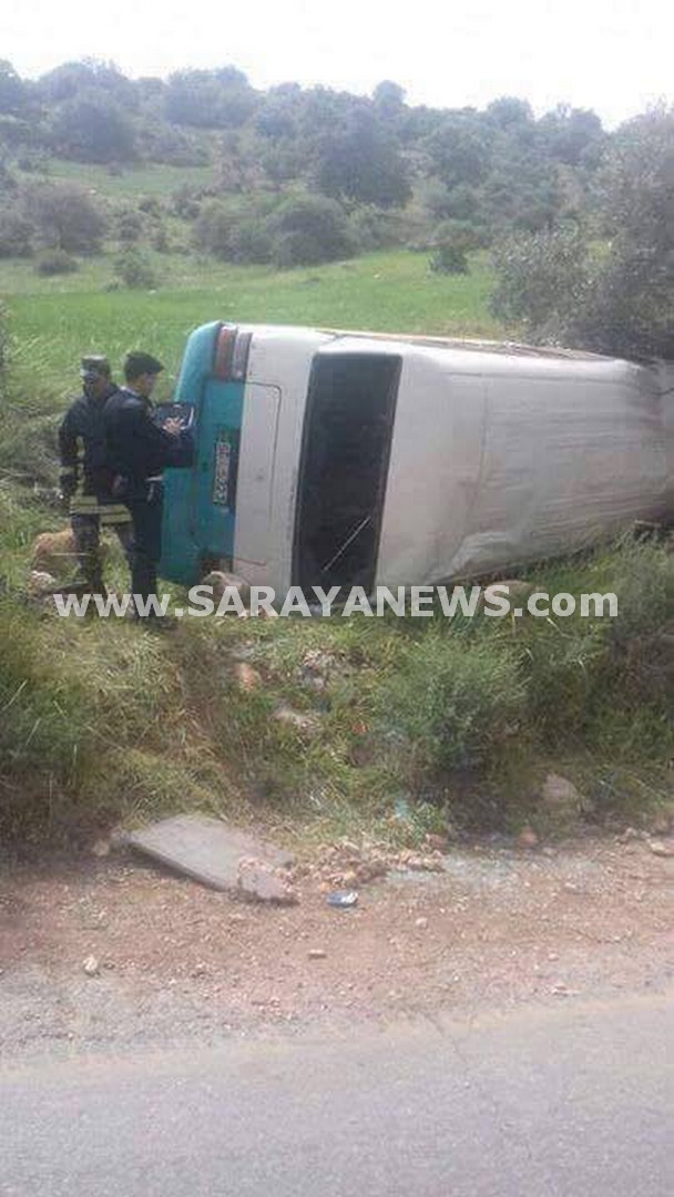 34 إصابة بحادث تدهور باص طلاب في عراق الأمير بعمان .. صور