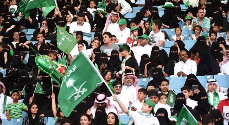 السعودية تسمح للعائلات بدخول الملاعب الرياضية