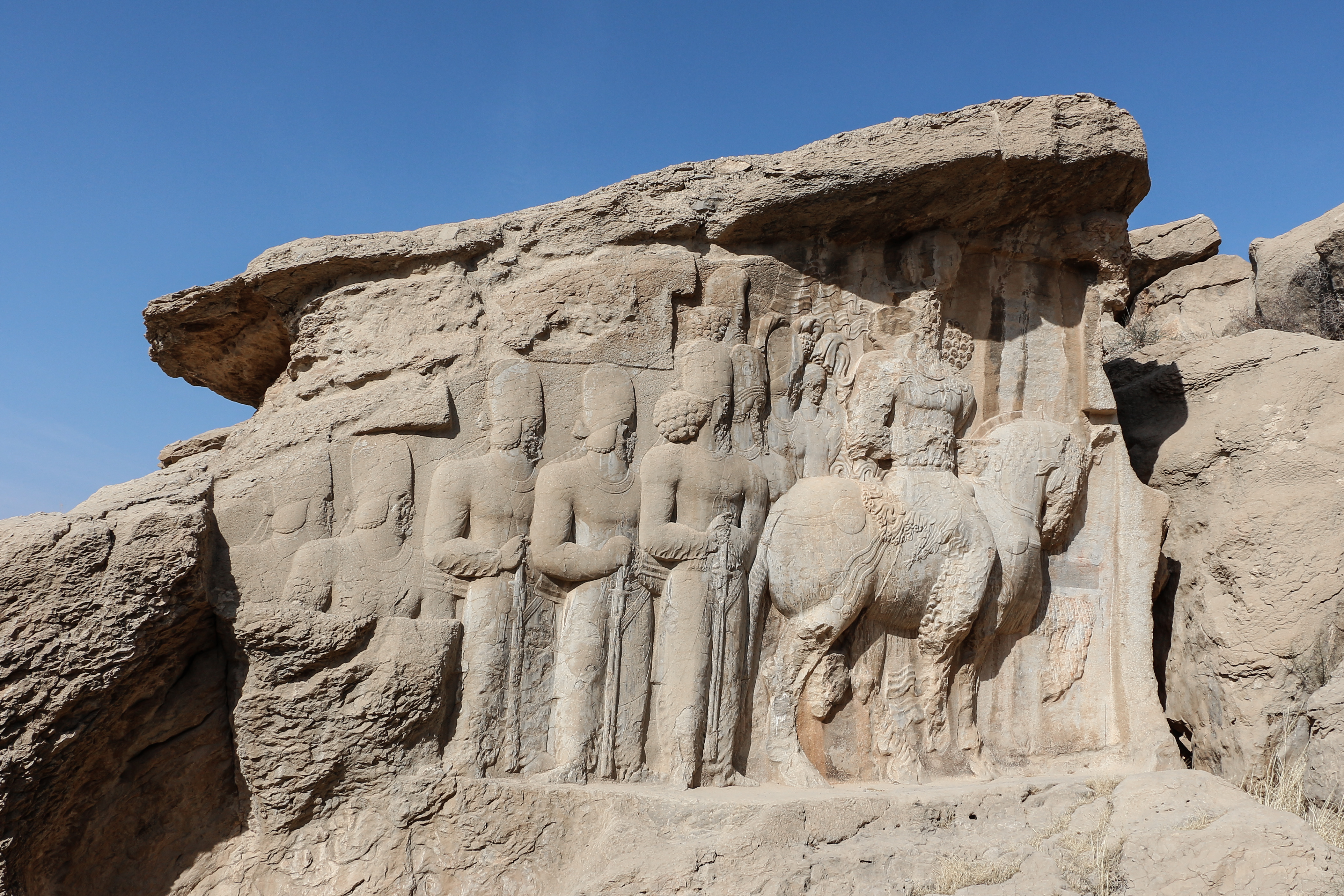 تفسير رؤية النقش في المنام