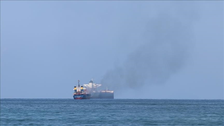 الحوثي تعلن استهداف سفينتين إسرائيليتين بالبحرين العربي والمتوسط
