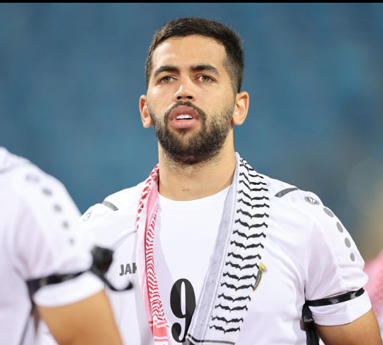 علوان: المنتخب أهم من عروض الاحتراف