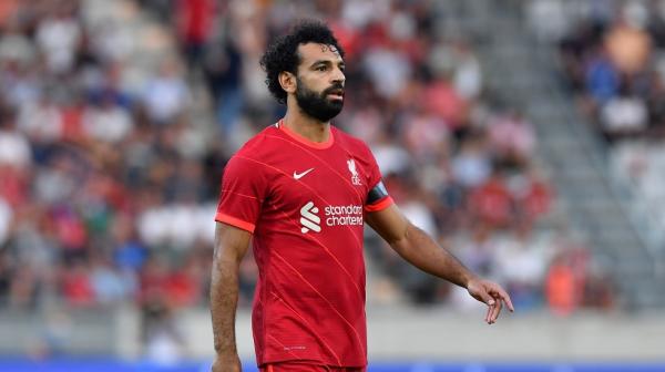 محمد صلاح على أعتاب تحطيم رقم أسطورة الدوري الإنجليزي