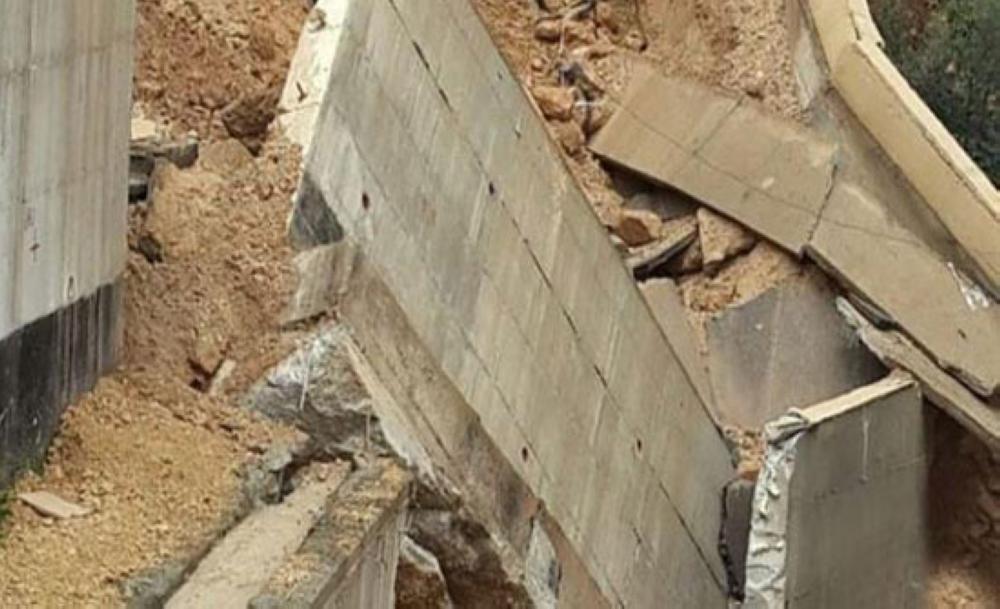 عاجل : وفاة طفل جراء سقوط أجزاء من سقف منزل في الأغوار الجنوبية
