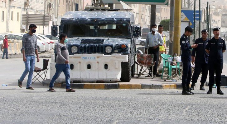 الكويت تقرر تطبيق حظر شامل في البلاد اعتبارا من الاحد المقبل