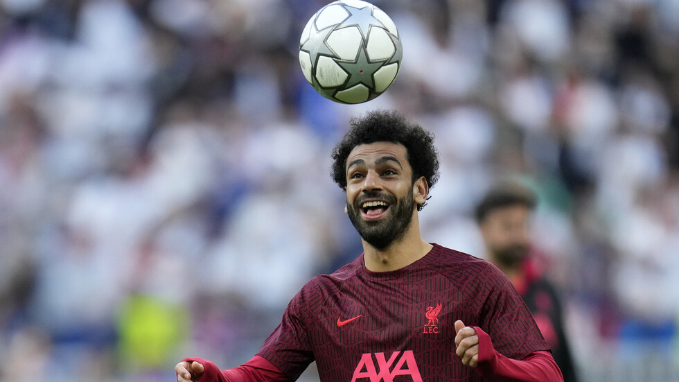 محمد صلاح يحصد جائزة جديدة وليفربول يهنئ "الفرعون المصري"