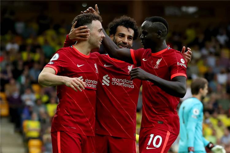 ليفربول يسير مع ماني في طريق معاكس لصلاح