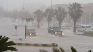 اعتباراً من فجر الجمعة  ..  طقس عاصف وماطر بغزارة في أغلب مناطق المملكة