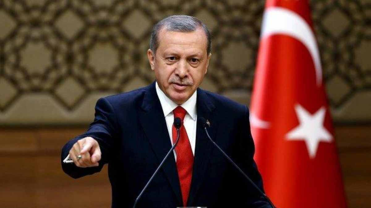 تقرير: أردوغان ينتهج سياسة "مجنونة" في التعامل مع كورونا