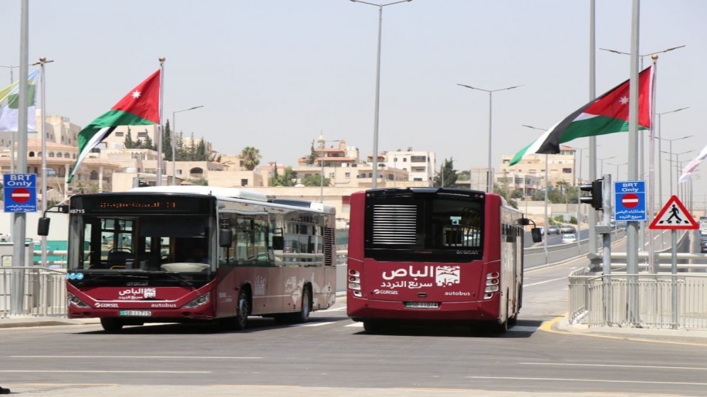 بدء تشغيل مسار الباص السريع بين عمّان والزرقاء الاحد