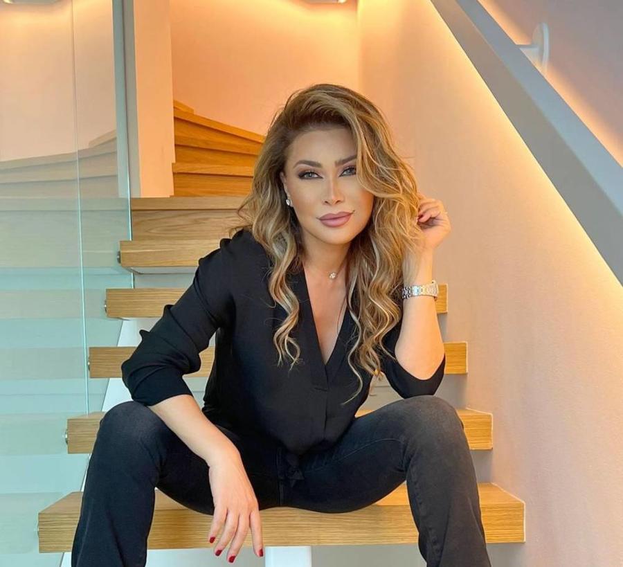 شيرين عبد الوهاب تصالح نوال الزغبي: دايما فاكراني