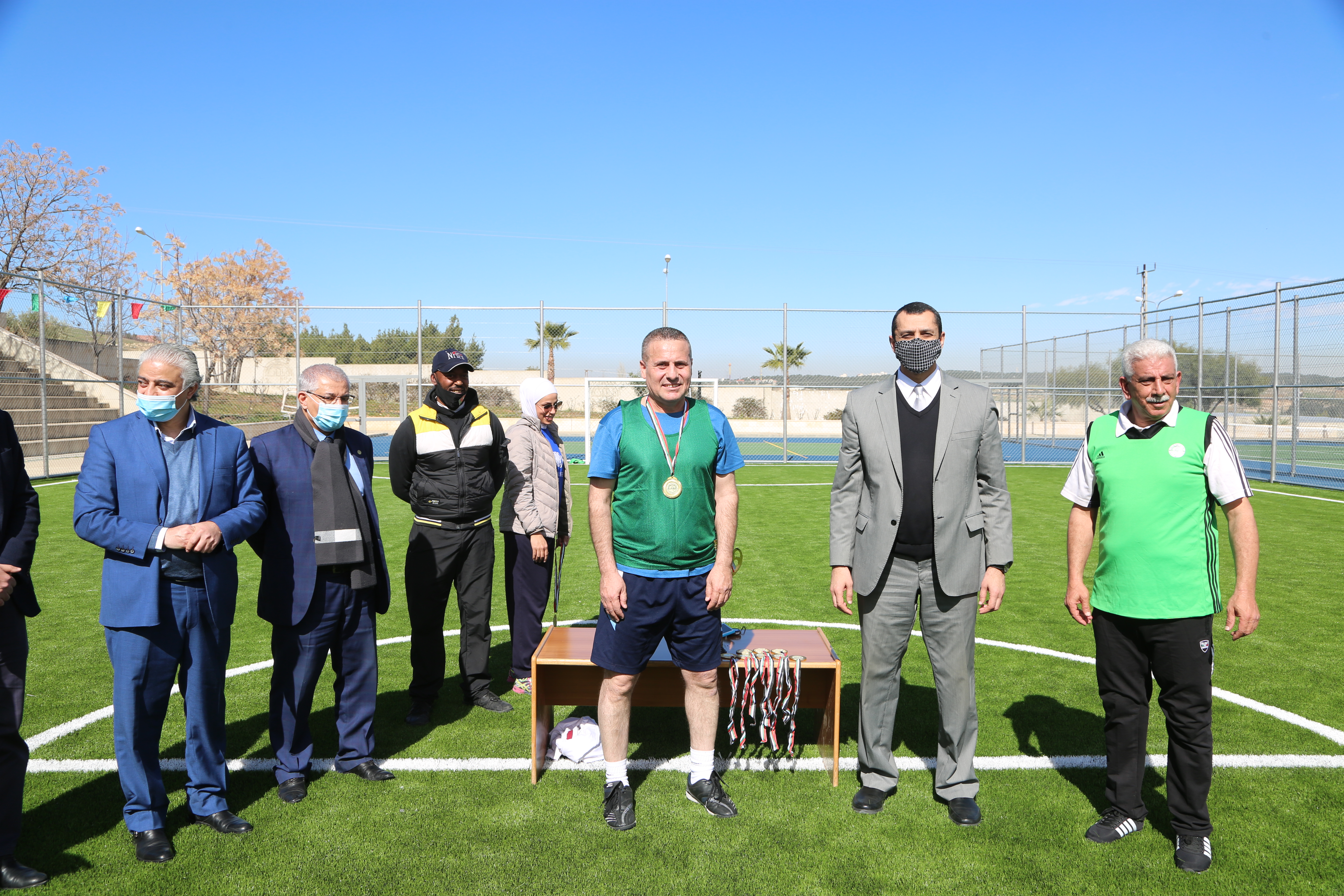 جامعة الزيتونة الأردنية تفتتح الملاعب الخارجية 