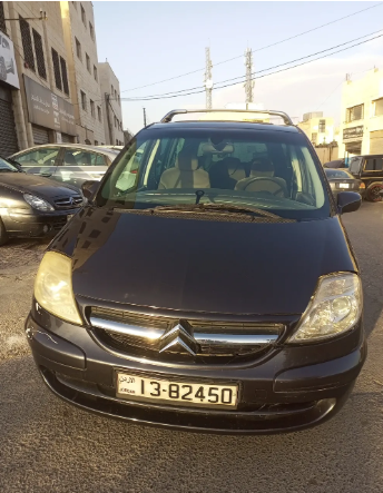 ستروين c8 2005 للبيع بـ 2700 دينار 