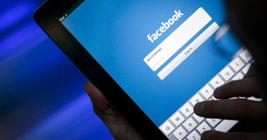 "فيس بوك" يرفض كتابة ''استغفر الله العظيم'' ويحذر من نشرها  