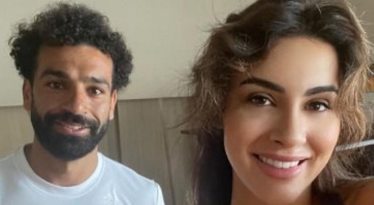 بالصور ..  ملكة جمال الهند مع محمد صلاح فى صالة الـ"جيم"